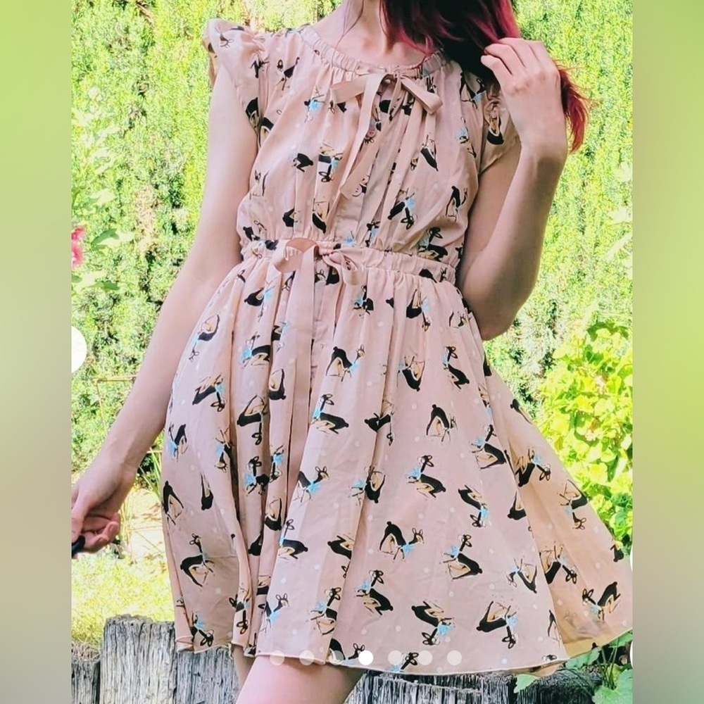 MUSS cute Deer Print-A Line-Circle Skirt-Size Small-Button up-White Dots